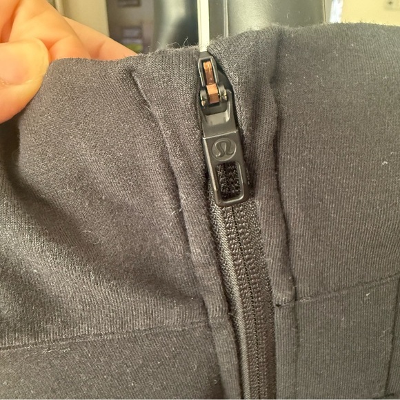 Lululemon Surge Sweat Hoodie Men's Medium Full Zip Black Sweat Wick Gym - Picture 4 of 7